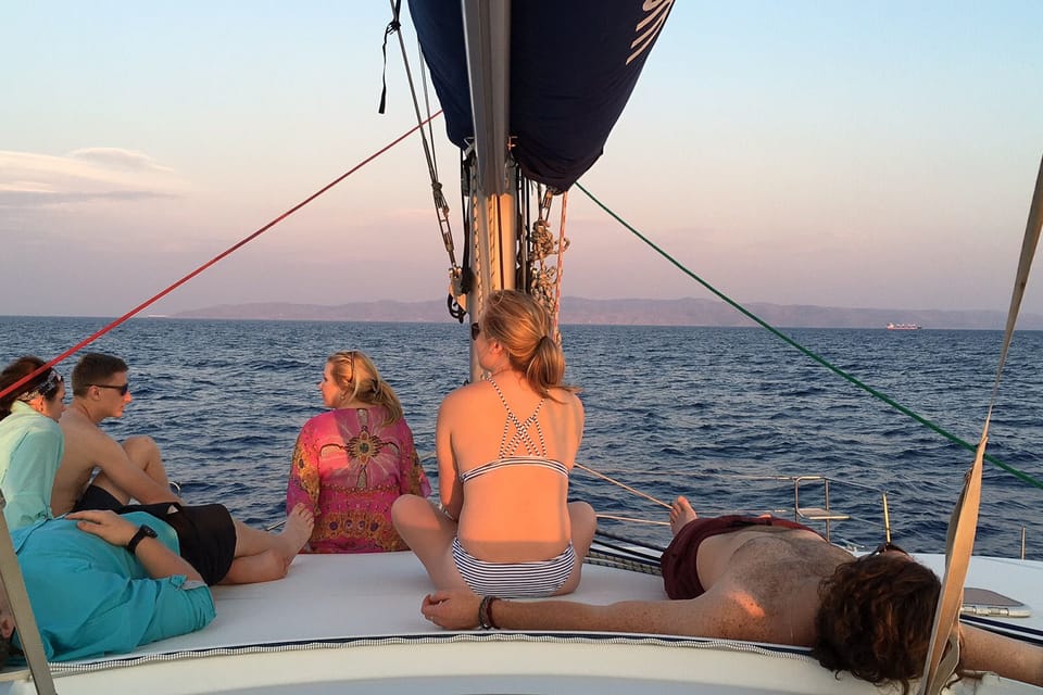  Santorini: Morning or Sunset Cruise with Gourmet Meal 
