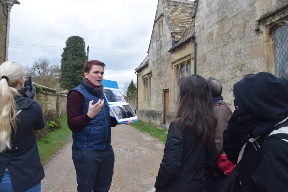 Downton Abbey and Village Small Group Tour from London