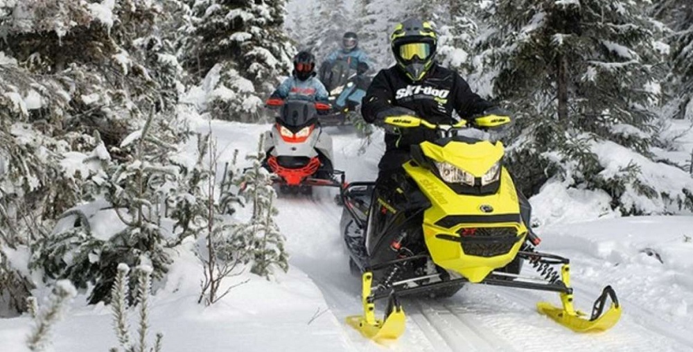 Best Whistler Snowmobile Tours