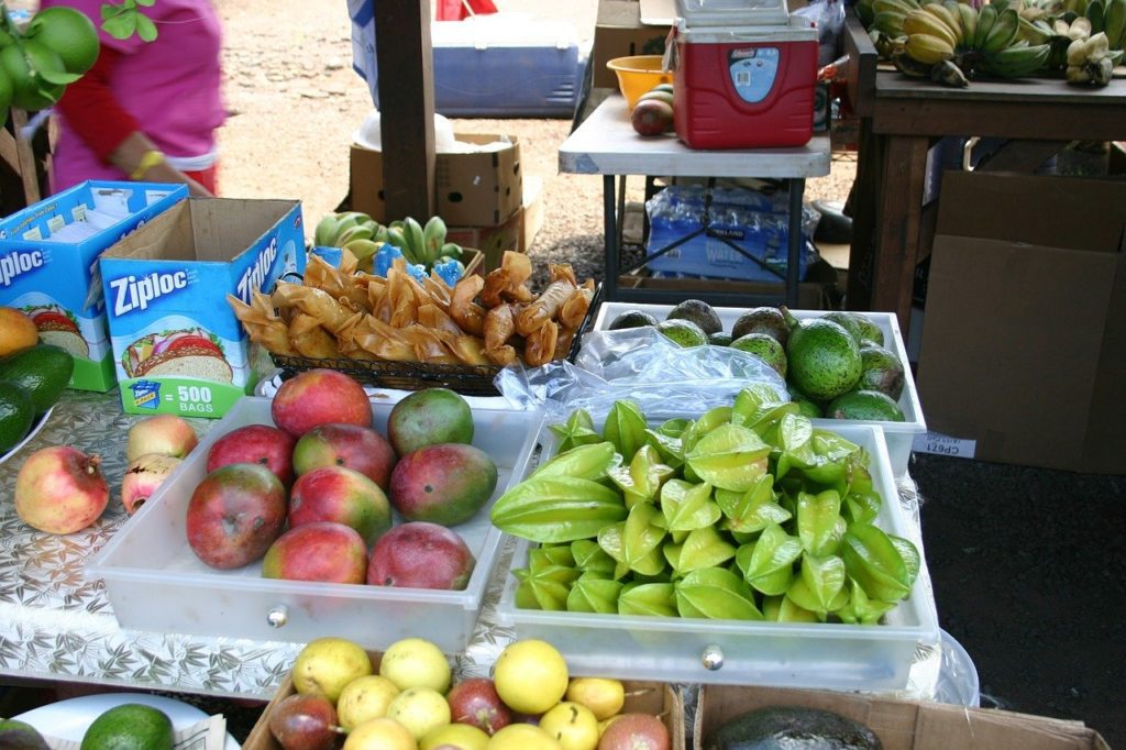 fruit market Honolulu oahu hawaii hotels world travel guides